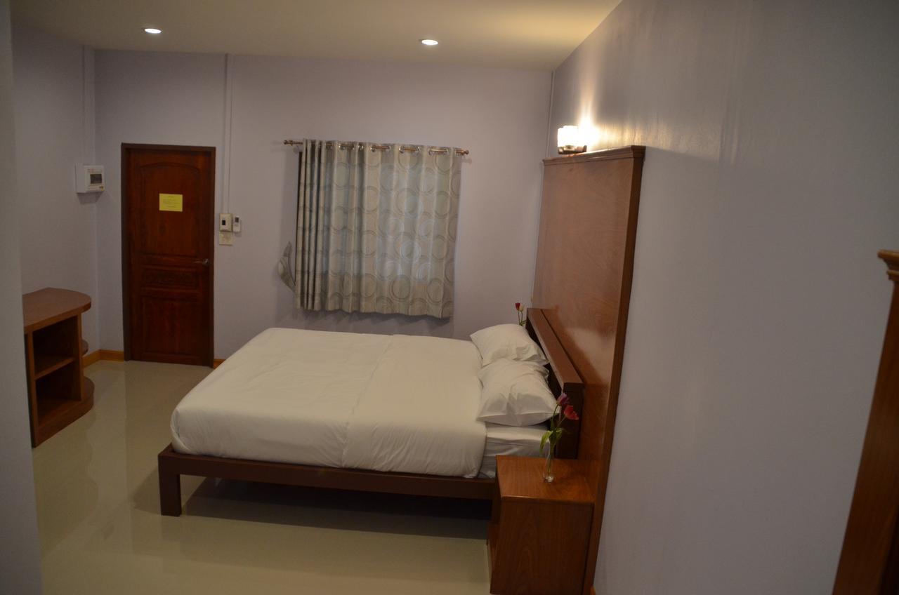 Chao Phraya Home Ban Bon  Esterno foto